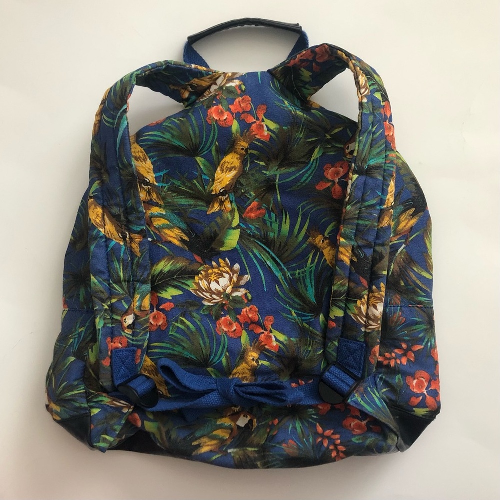 Jungle Print Backpack - Picture 3 of 10